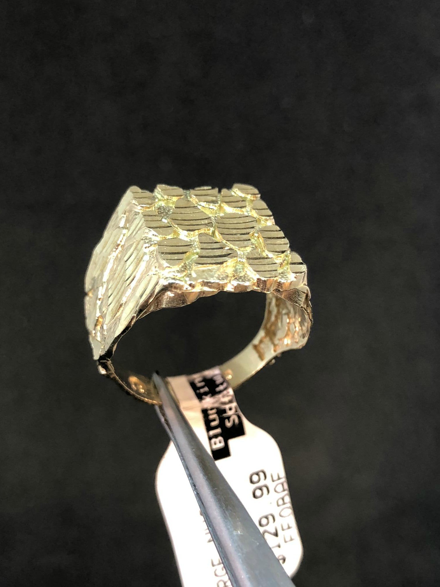 $129.99 10kt Nugget Mens Ring Size 8